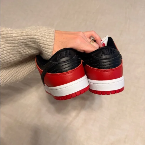 Nike SB Dunk low pro ‘J-pack Chicago’ sneakers varsity red size 38 /5.5 EUC